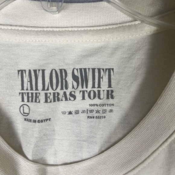 Taylor Swift The Eras Tour Cream Beige T-Shirt Official Merch SIZE Large - Picture 4 of 7